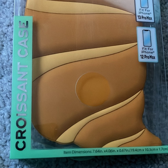 *NEW!* PrimeConnect - iPhone Croissant Case 📱 - Picture 2 of 4